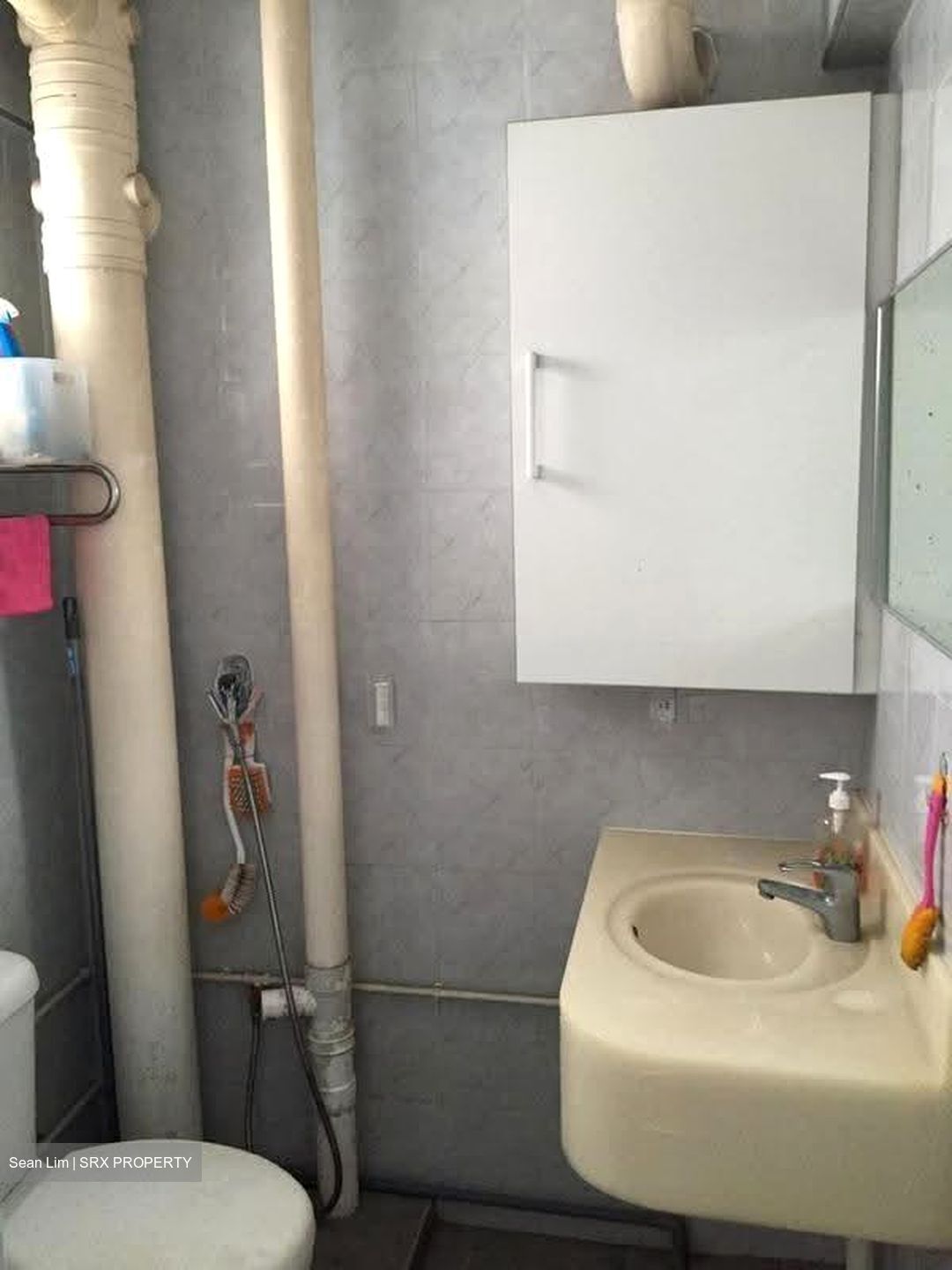 Blk 205 Jurong East View (Jurong East), HDB 3 Rooms #635319981